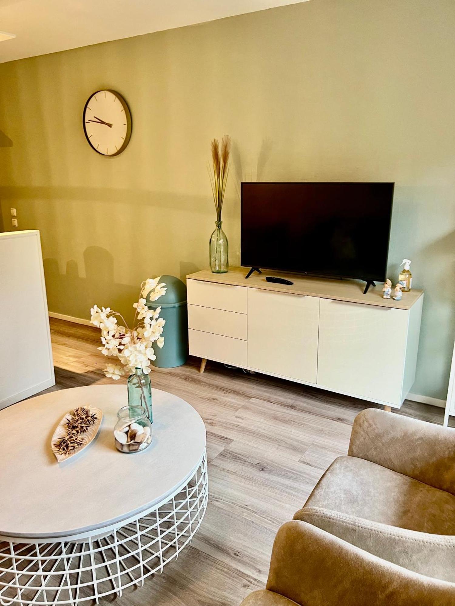 Appartement Noflik, Amelander Kaap 霍勒姆 外观 照片